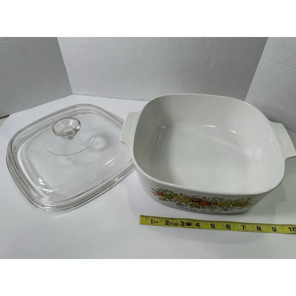 Corning Ware Spice of Life 4 Quart A-84-B L'Echalote La Sauge w/Pyrex Lid A-12-C